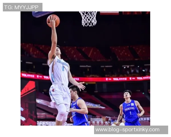 曾令旭建议交易浓眉应优先考虑具备更好空间属性的球员选择