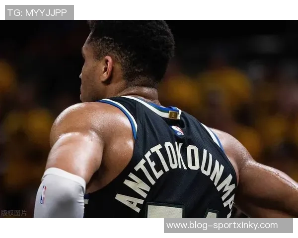 字母哥媒体日坦言休赛期思考未来愿加盟争冠球队